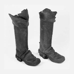 Et par lange s&oslash;mandsst&oslash;vler