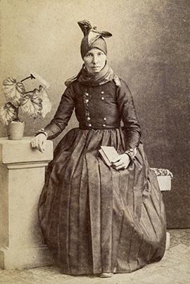 Anne Jessine Brinch som ung i 1870