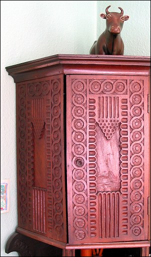 Hj&oslash;rneskab fremstillet af Valborg Kristensen p&aring; Richardts skole